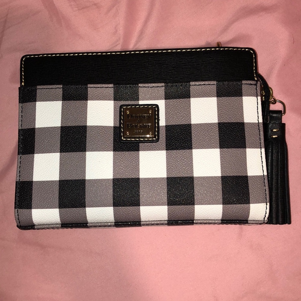 Dooney & Bourke